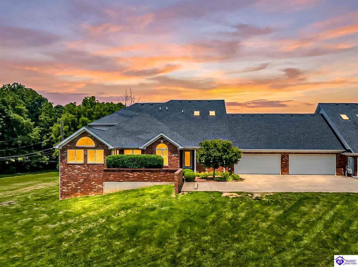 102 A Legacy Court