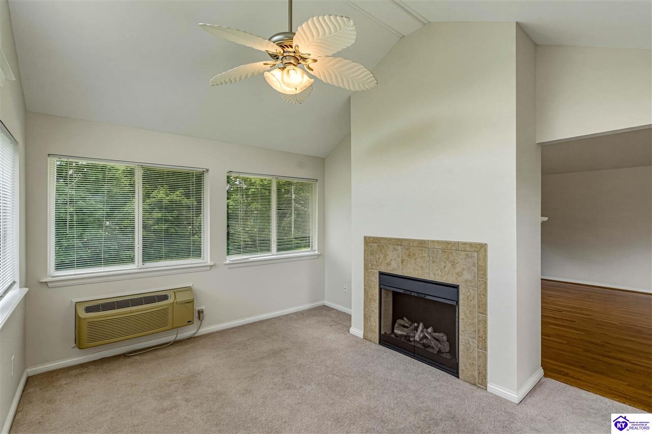 102 A Legacy Court photo 22