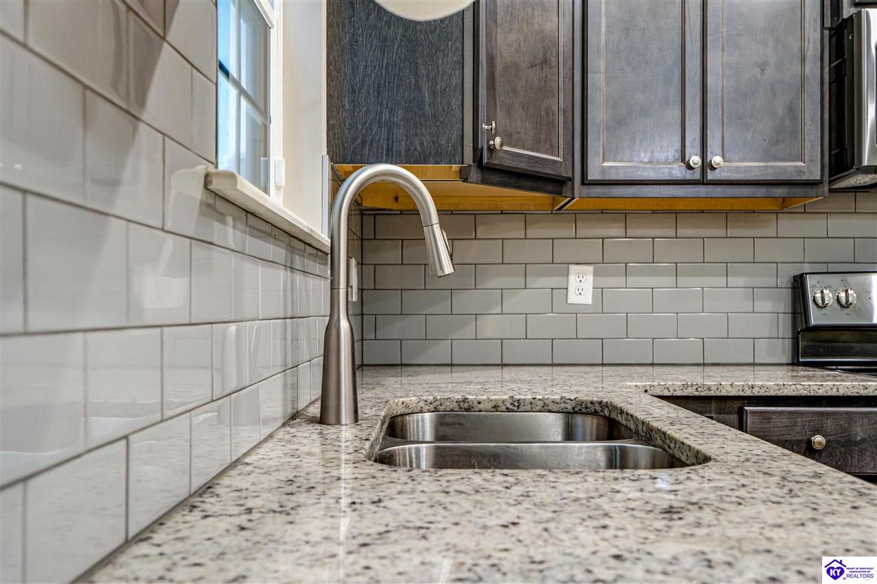 404 Lambrusco Way photo 16