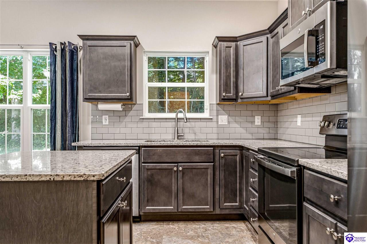 404 Lambrusco Way photo 17