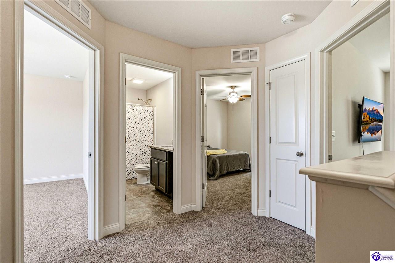 404 Lambrusco Way photo 21