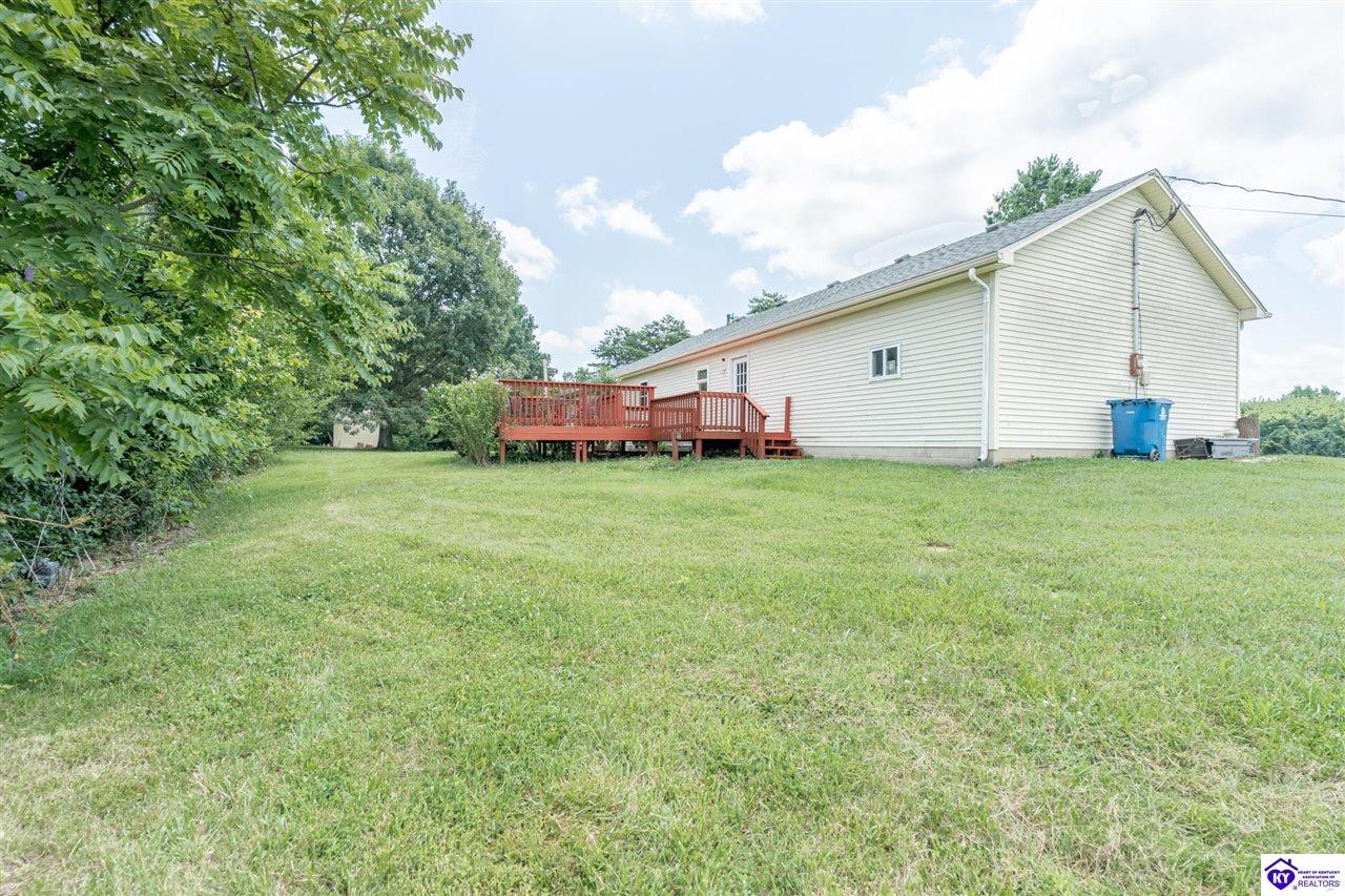 100 Lake Drive photo 21
