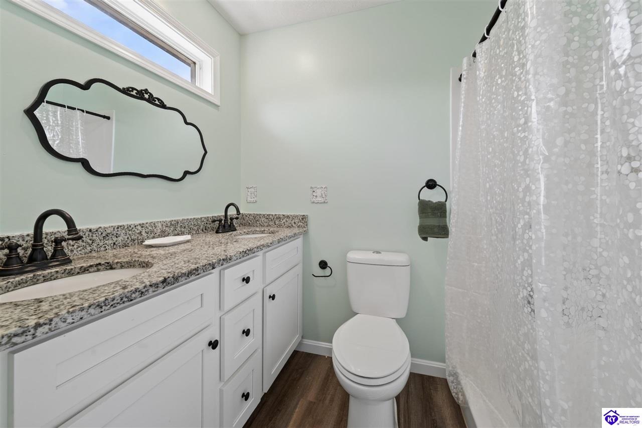 580 House Lane photo 22