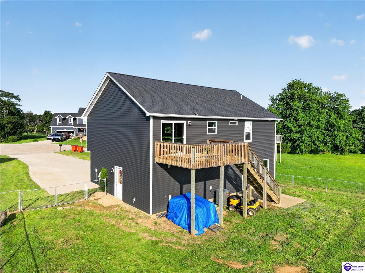 580 House Lane photo 30