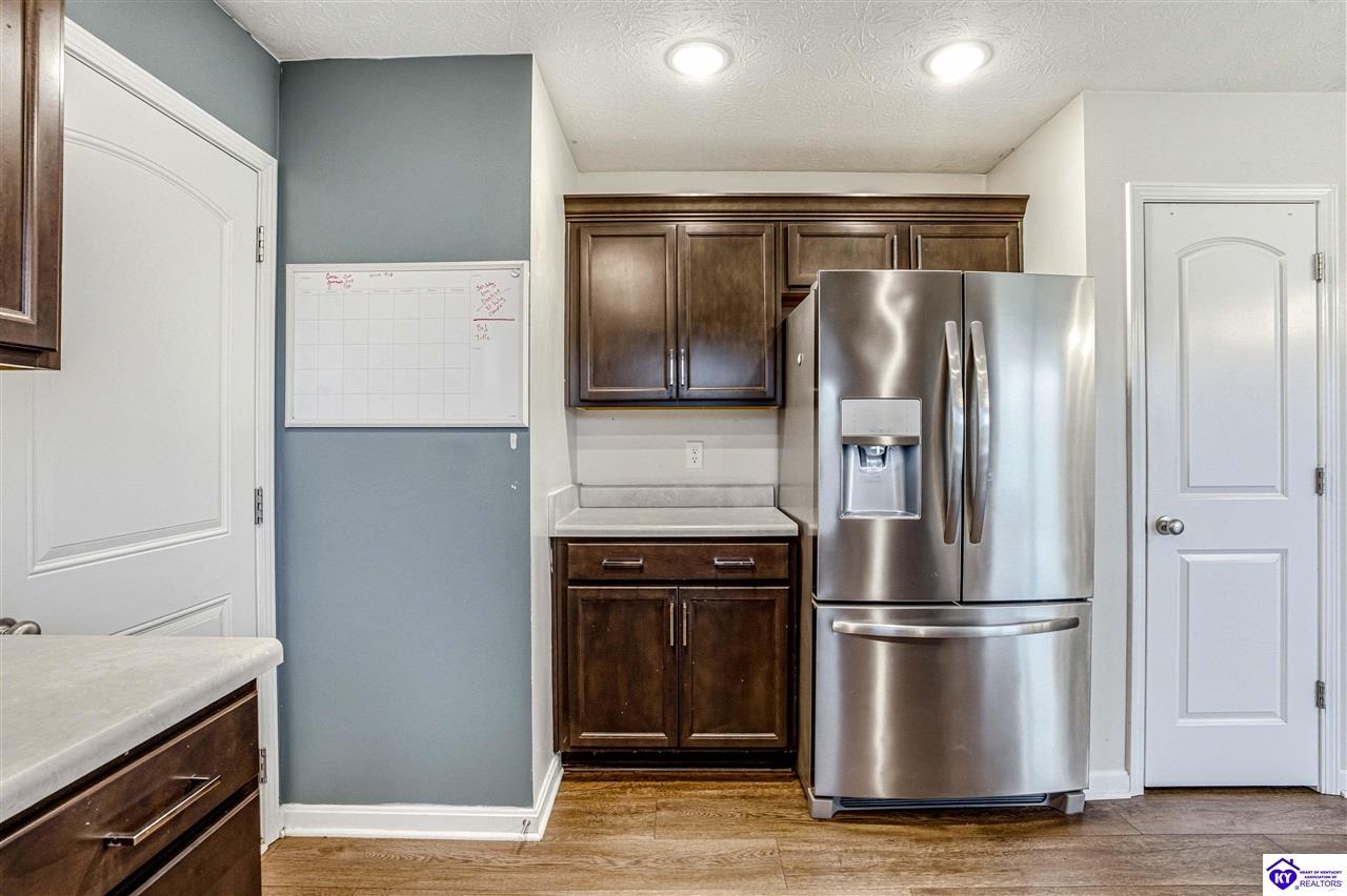 129 Molly Way photo 13