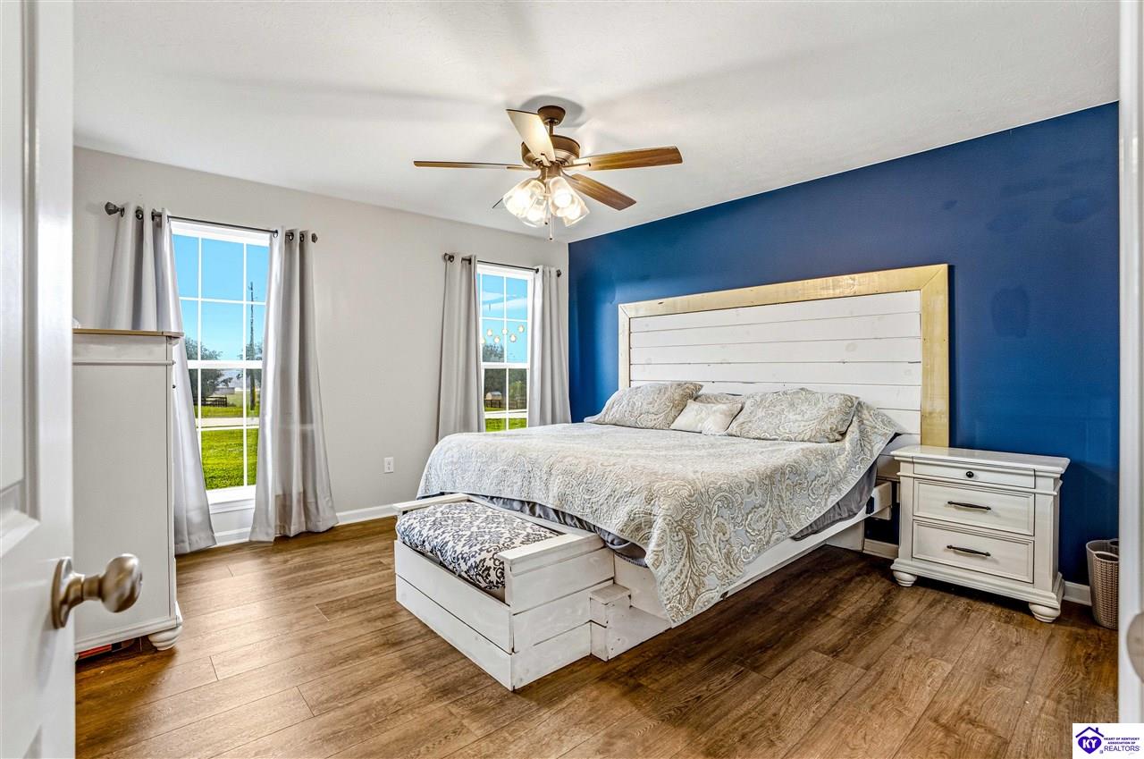 129 Molly Way photo 17
