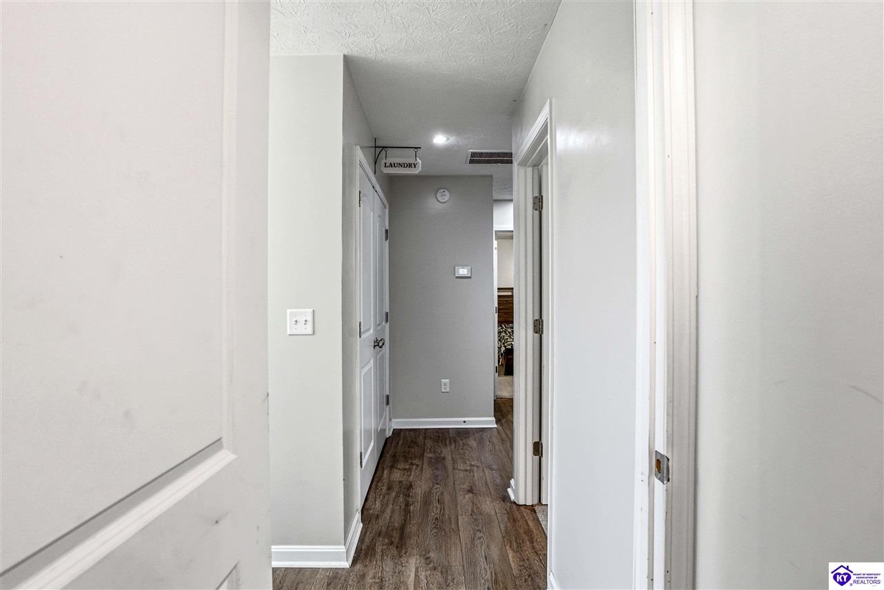129 Molly Way photo 20