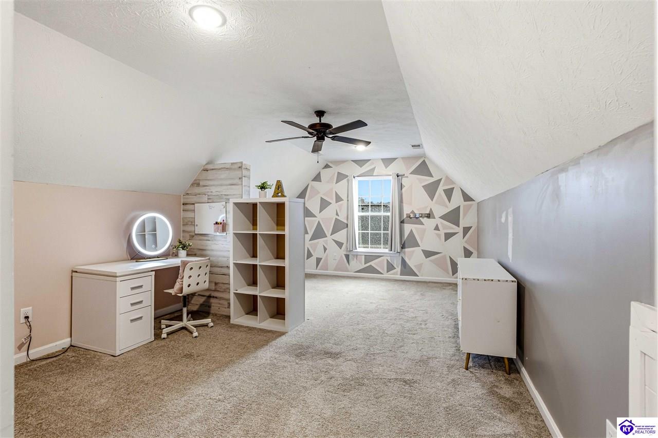 129 Molly Way photo 24