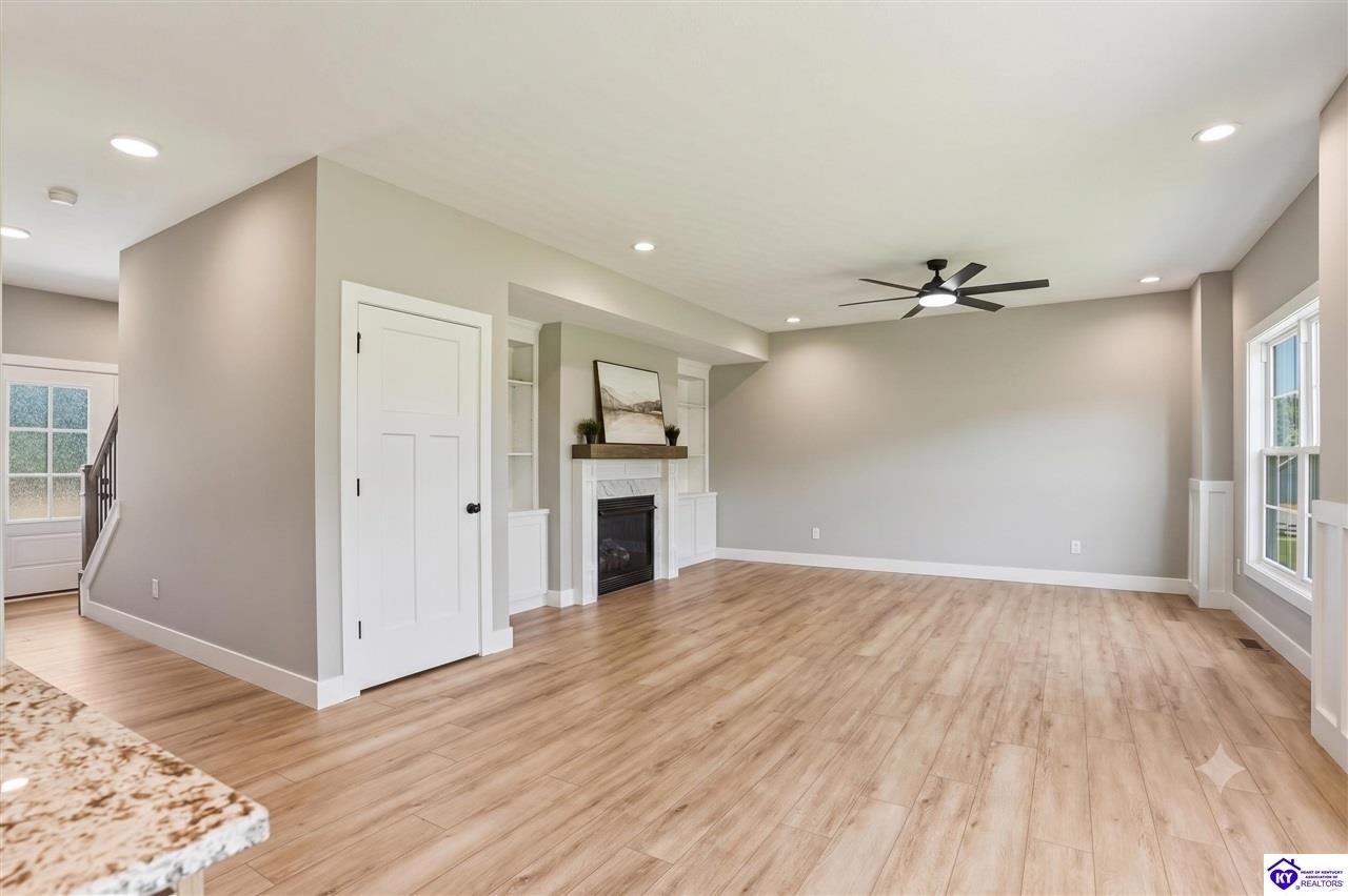 37 D Wayne Circle photo 14