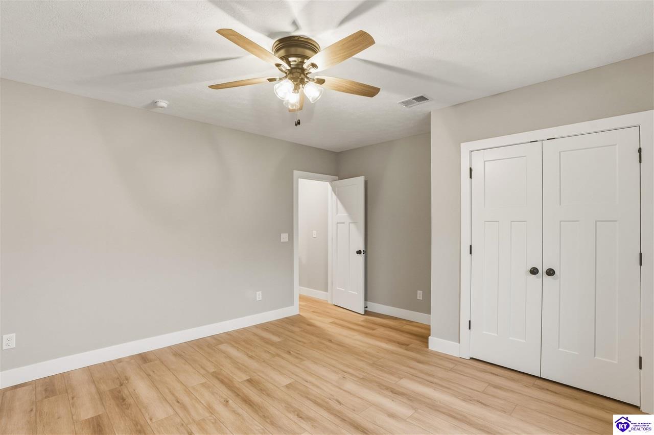 37 D Wayne Circle photo 26