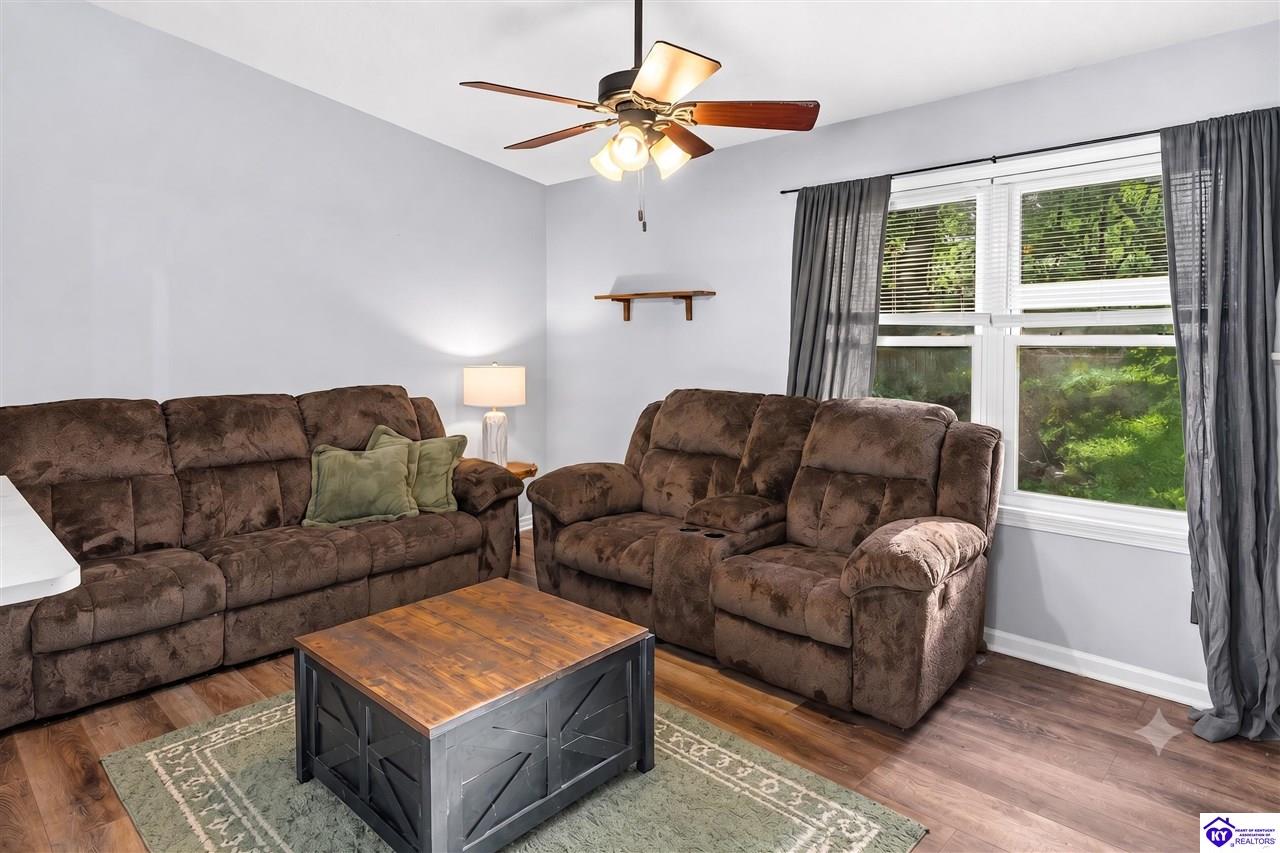 148 Vonda Court photo 10