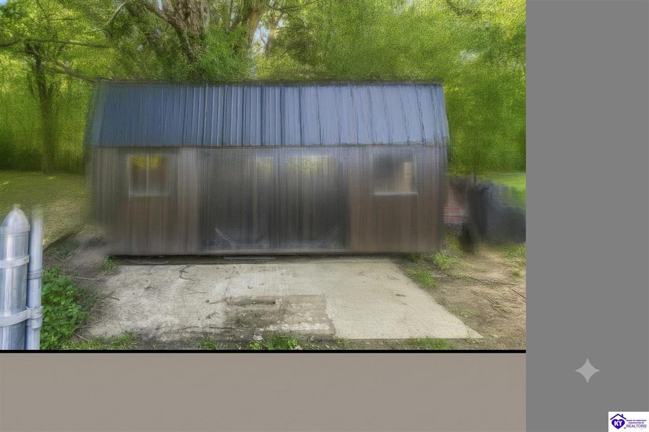 148 Vonda Court photo 17