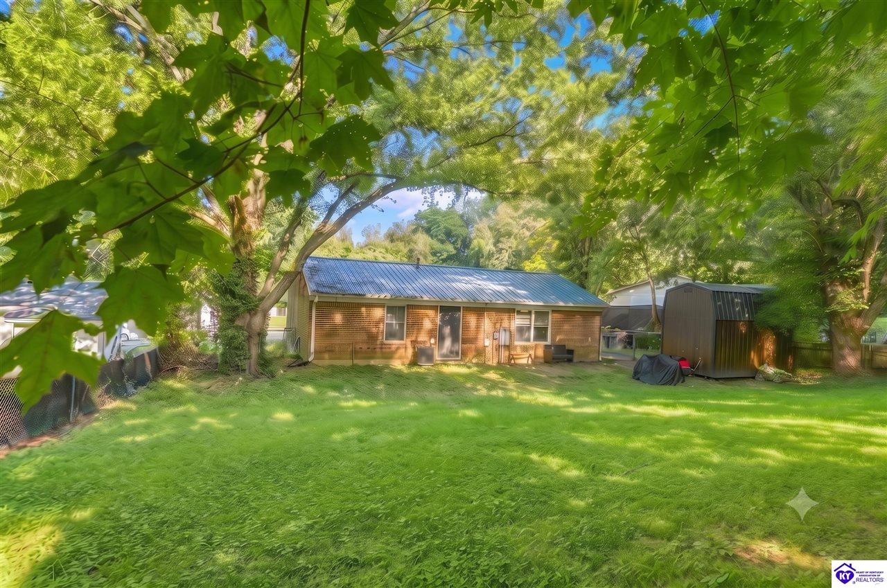 148 Vonda Court photo 18