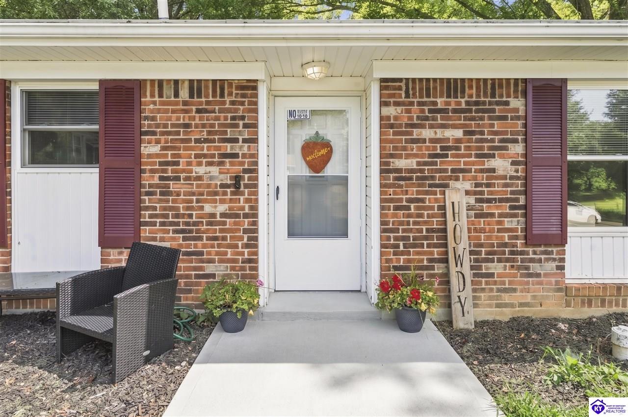 148 Vonda Court photo 4