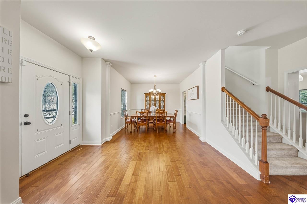 122 Vineland Parkway photo 6