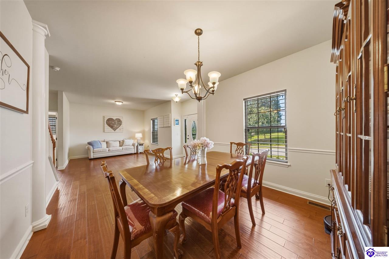 122 Vineland Parkway photo 8